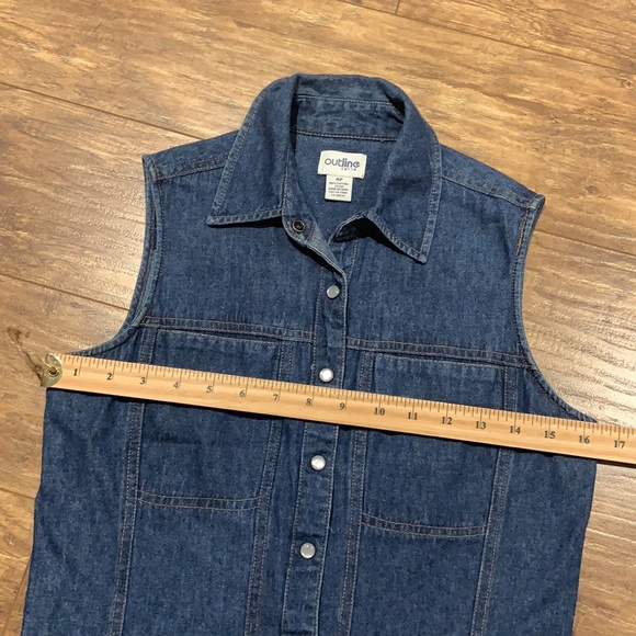 Outline petite denim snap button vest - Picture 12 of 12